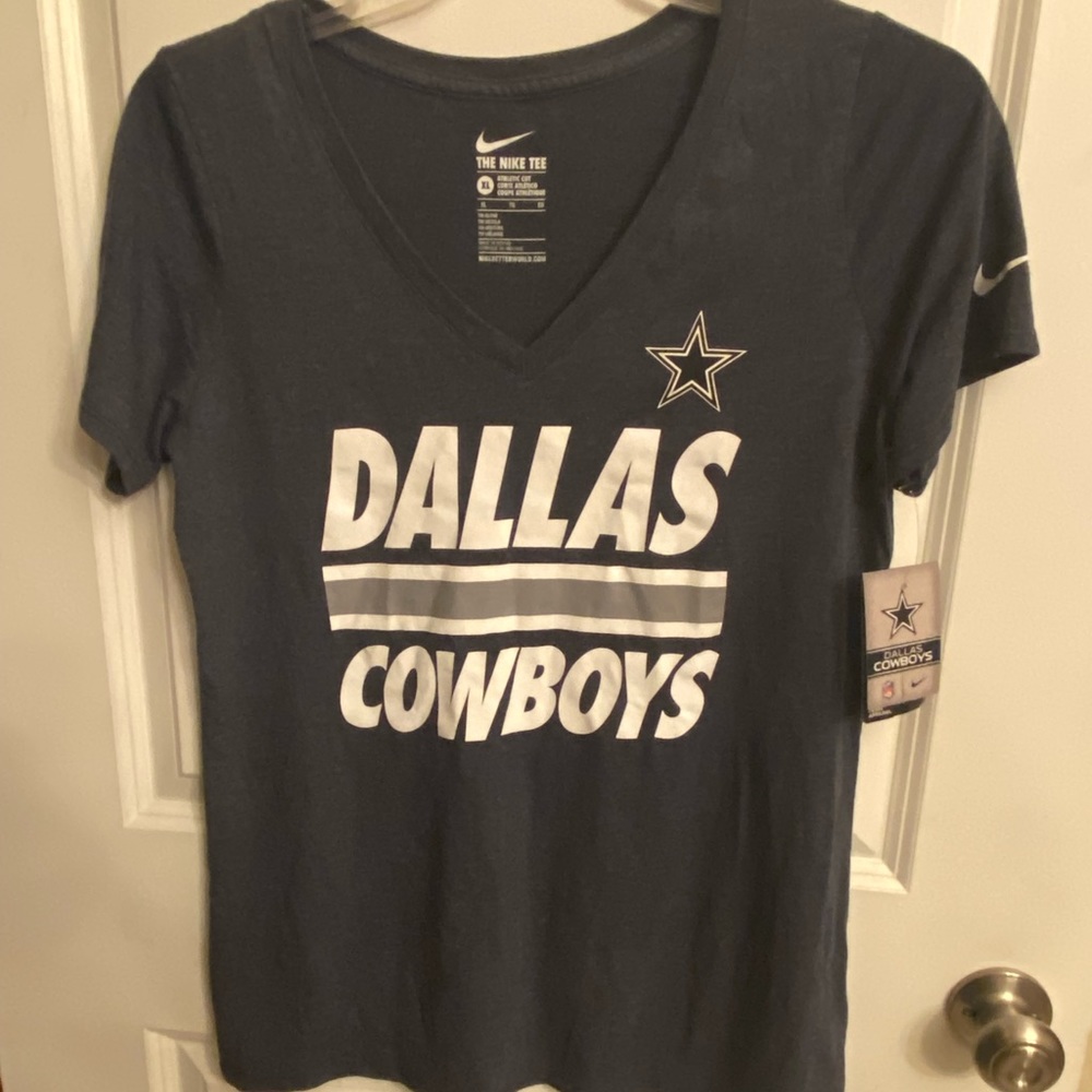 NWT Dallas Cowboys Nike Shirt